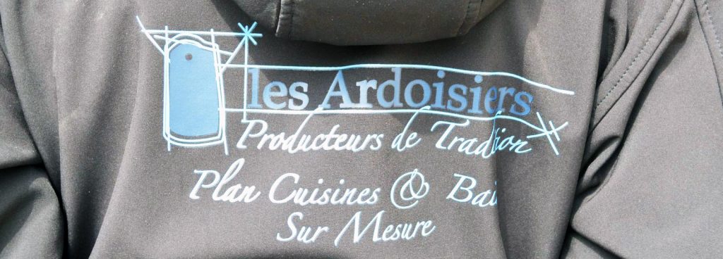 Les Ardoisiers, l'ardoise par des artisans français.